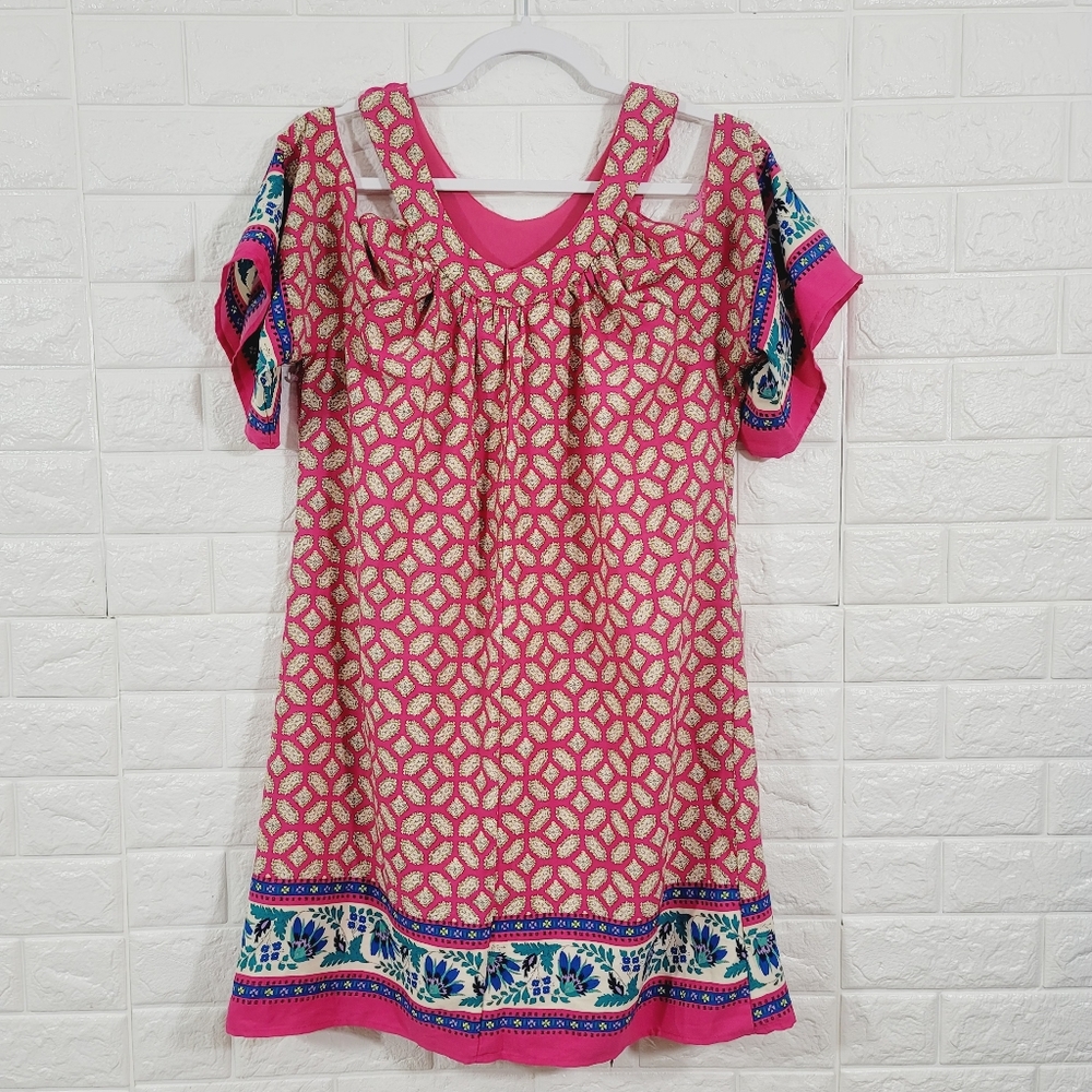 Alya off shoulder floral dress. Size M